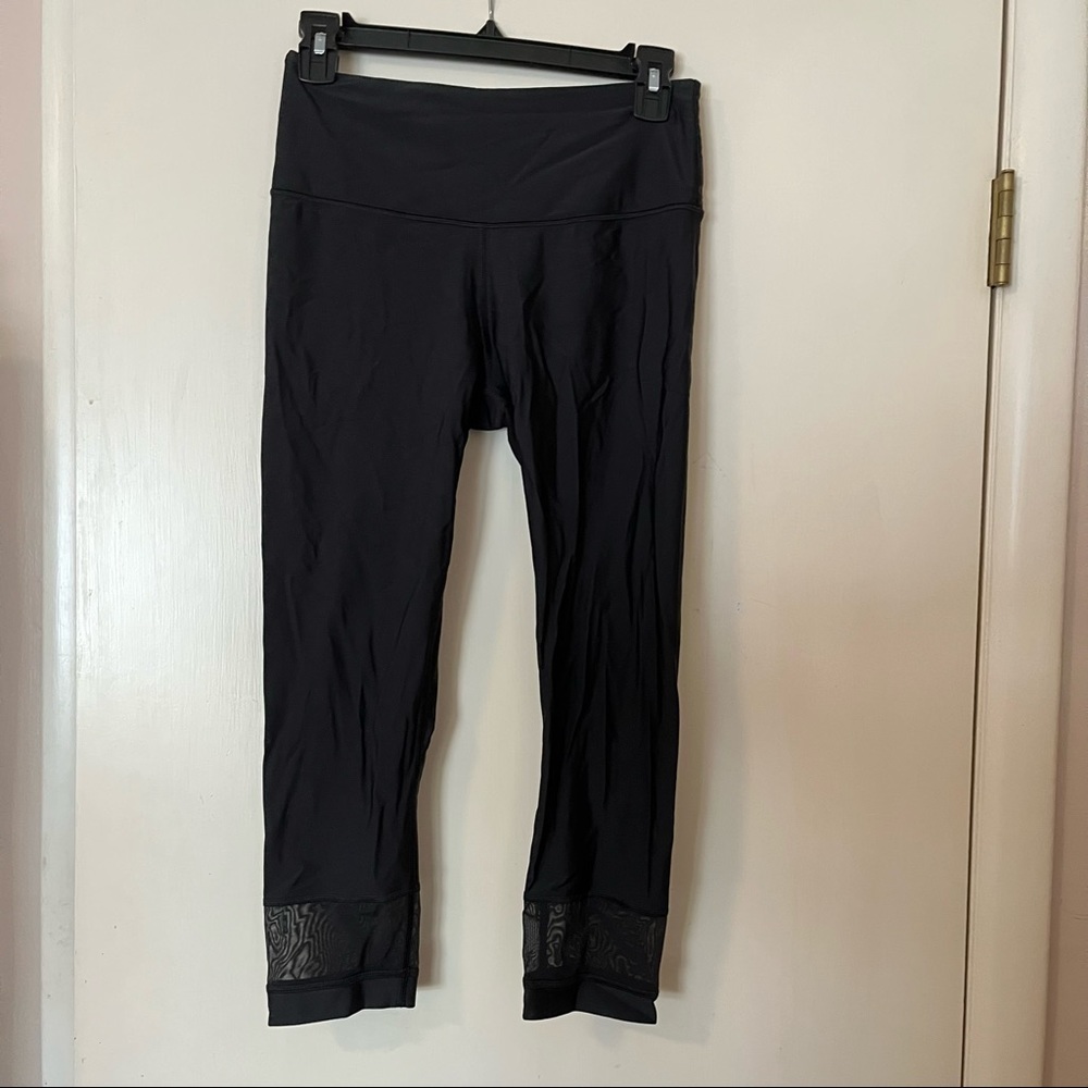 Victoria’s Secret Leggings Black Mesh Cutout Size Medium